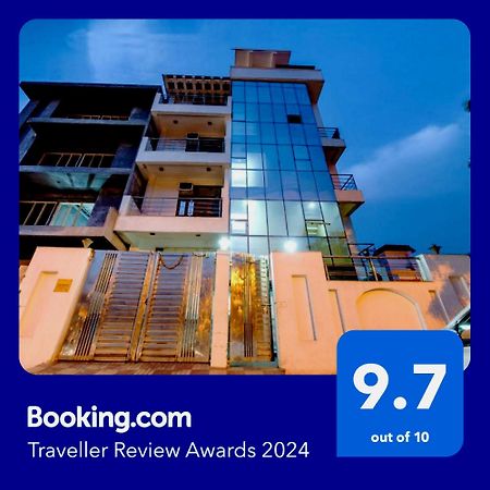 Hotel O Crosswinds Residency Indirapuram Kültér fotó