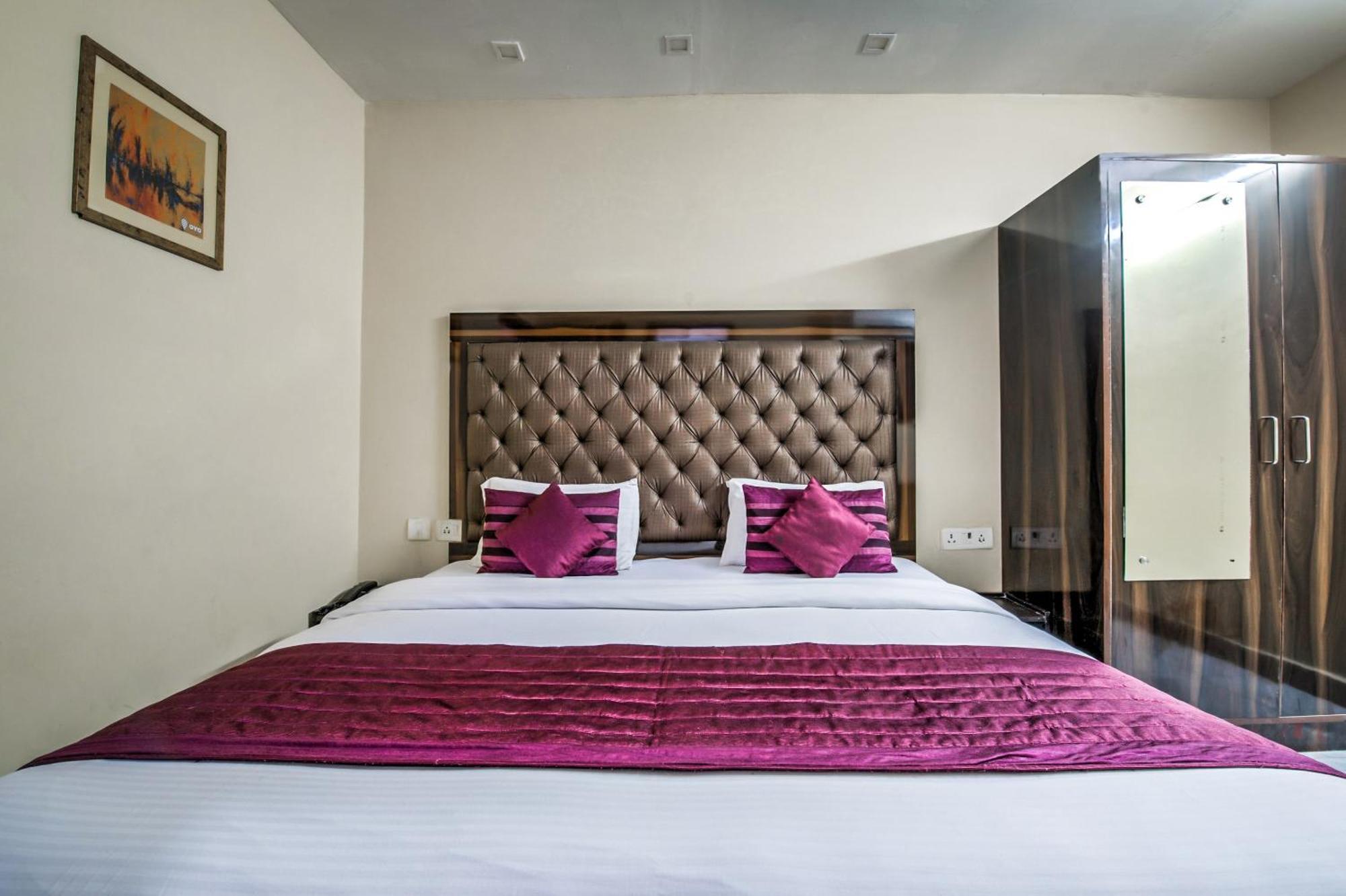 Hotel O Crosswinds Residency Indirapuram Kültér fotó