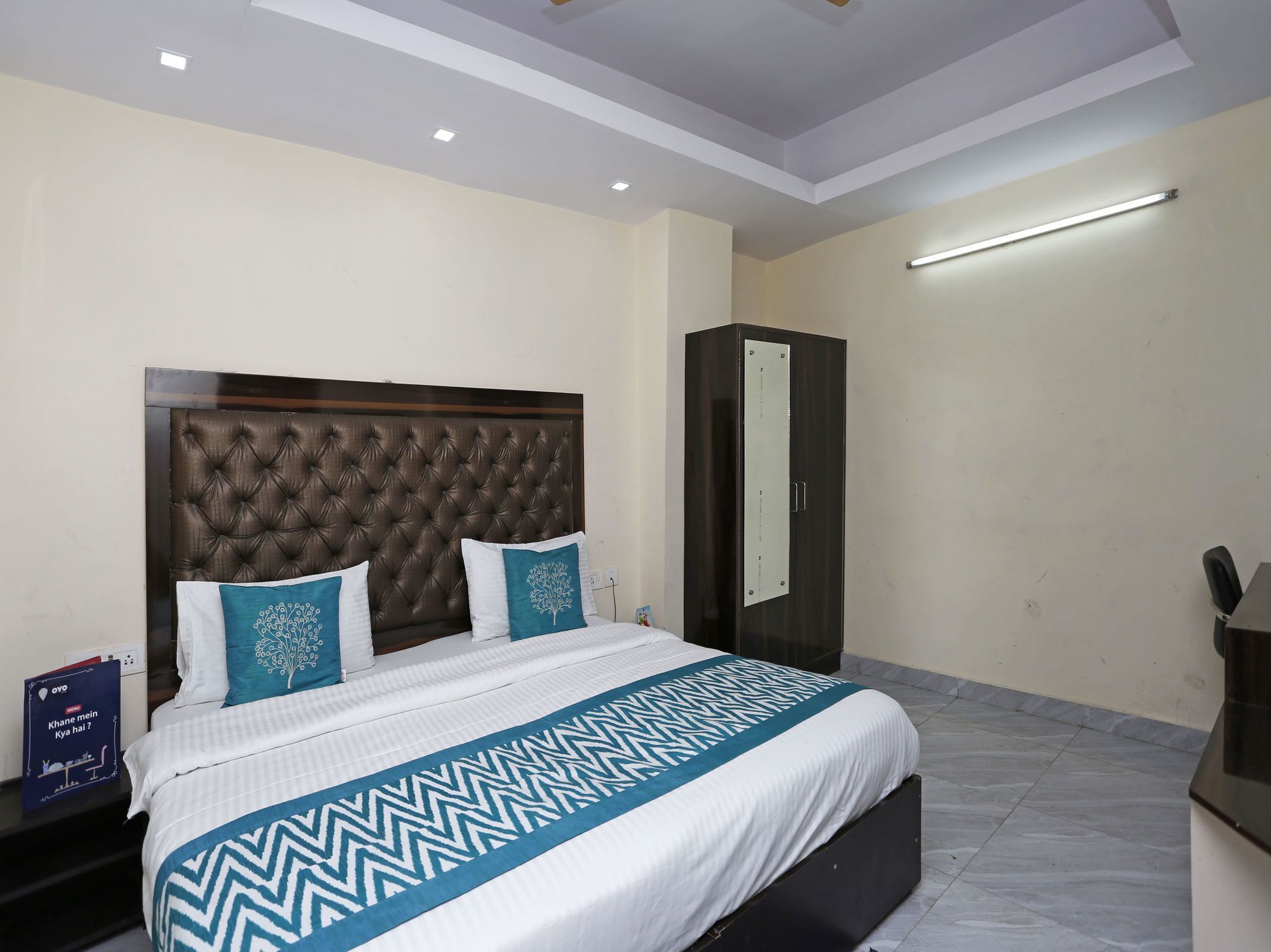 Hotel O Crosswinds Residency Indirapuram Kültér fotó