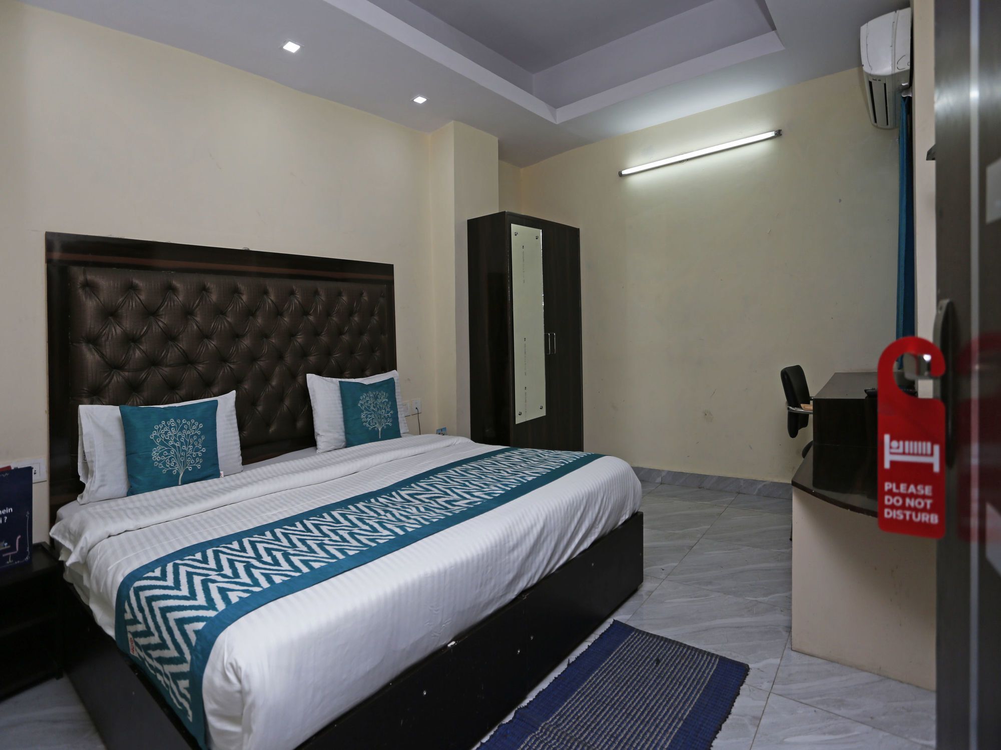 Hotel O Crosswinds Residency Indirapuram Kültér fotó