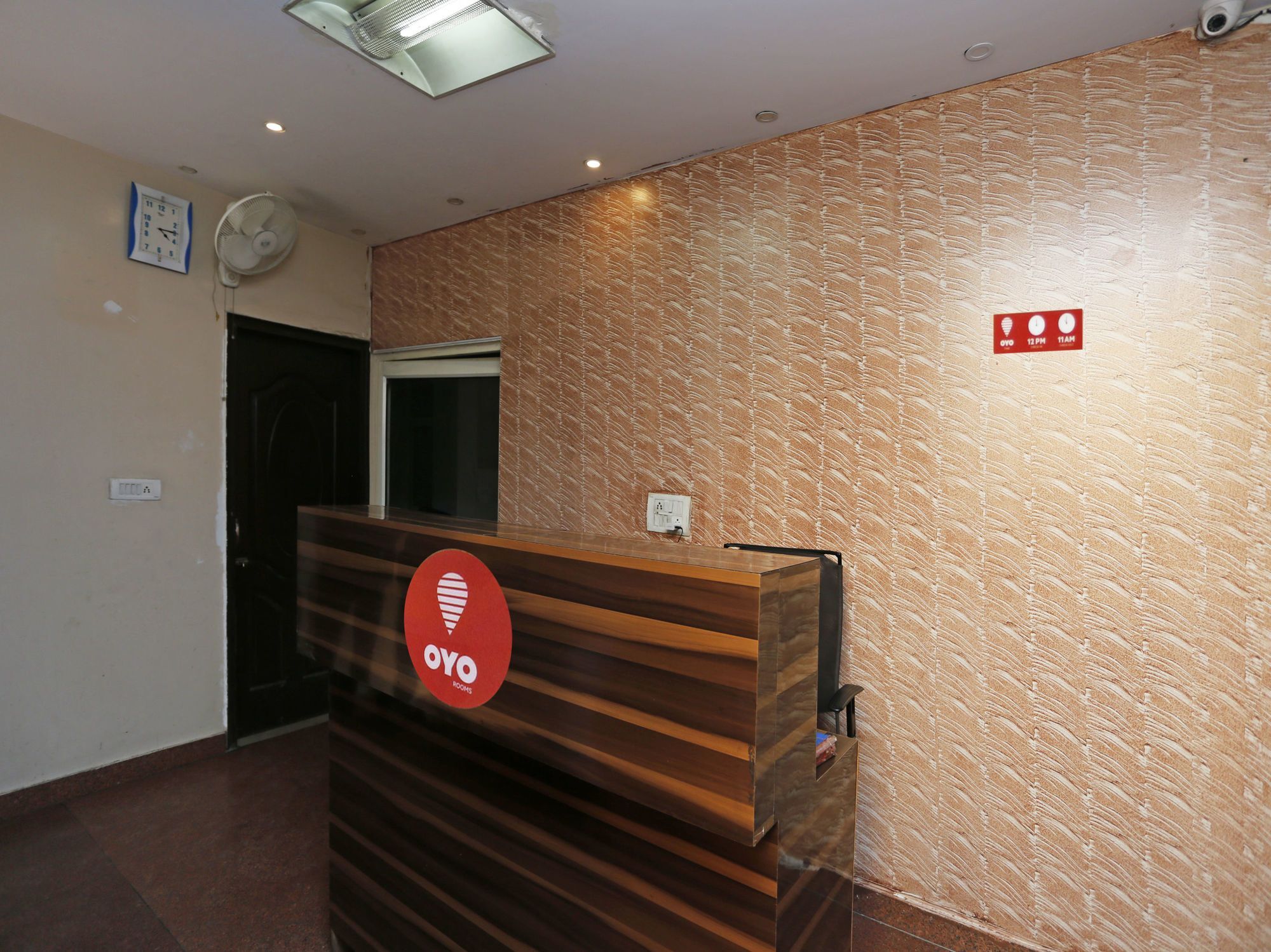 Hotel O Crosswinds Residency Indirapuram Kültér fotó